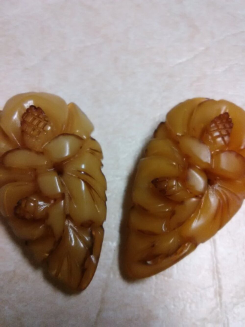 Vintage pair of dress clips - set of two - material unknown